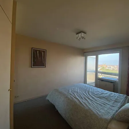 Daire Amazing 2-bedroom With Amazing Sea-view Oostende